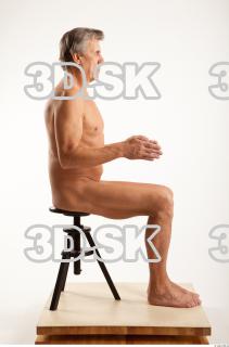 Sitting reference of Wendell 0013